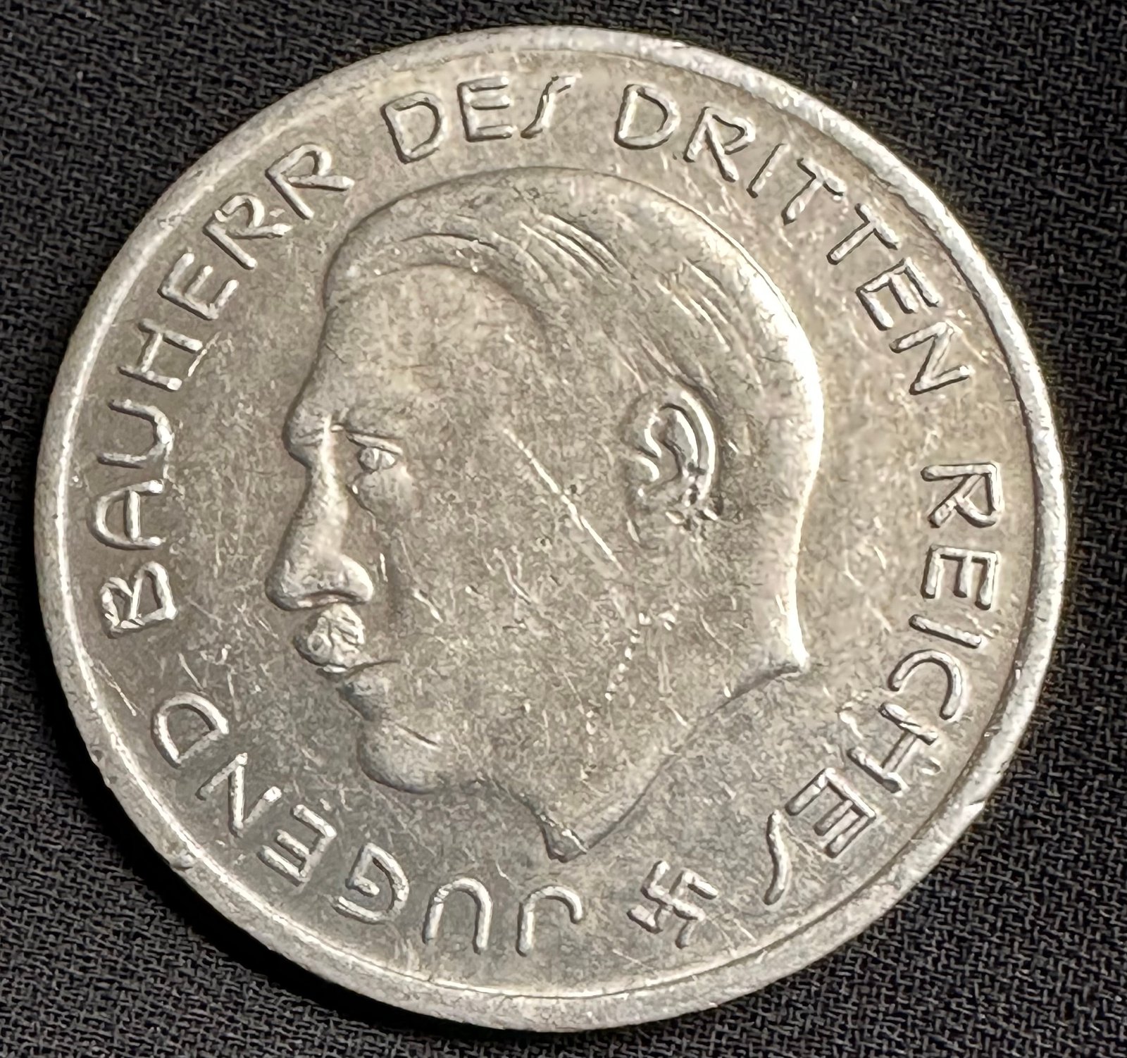 Adolf Hitler Medallion #16963 