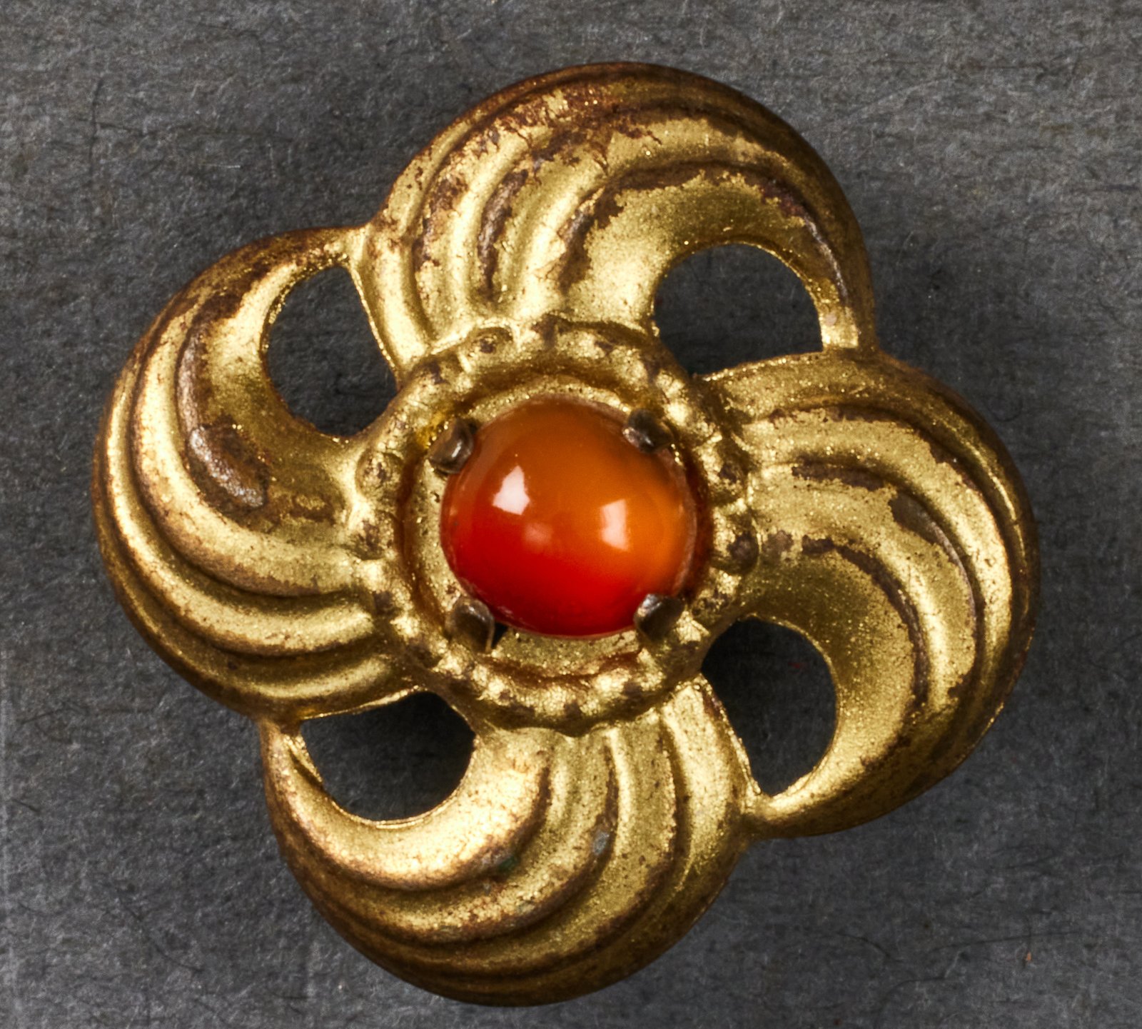 Winterhilfswerk Donation Pin #22387 