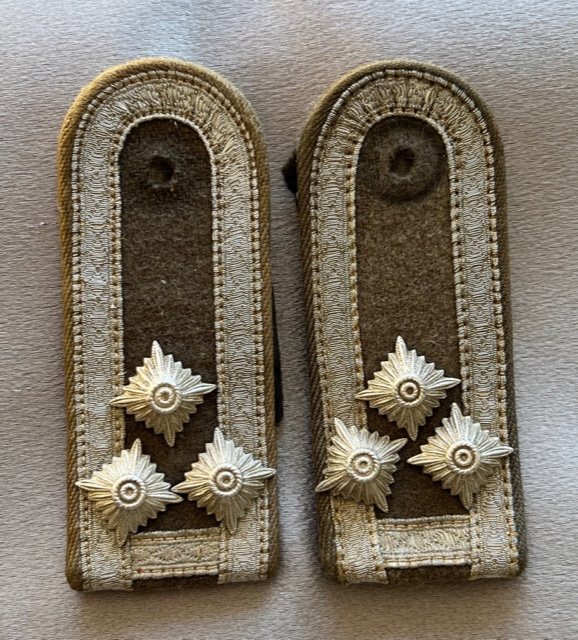 DDR Shoulder Boards #16286 