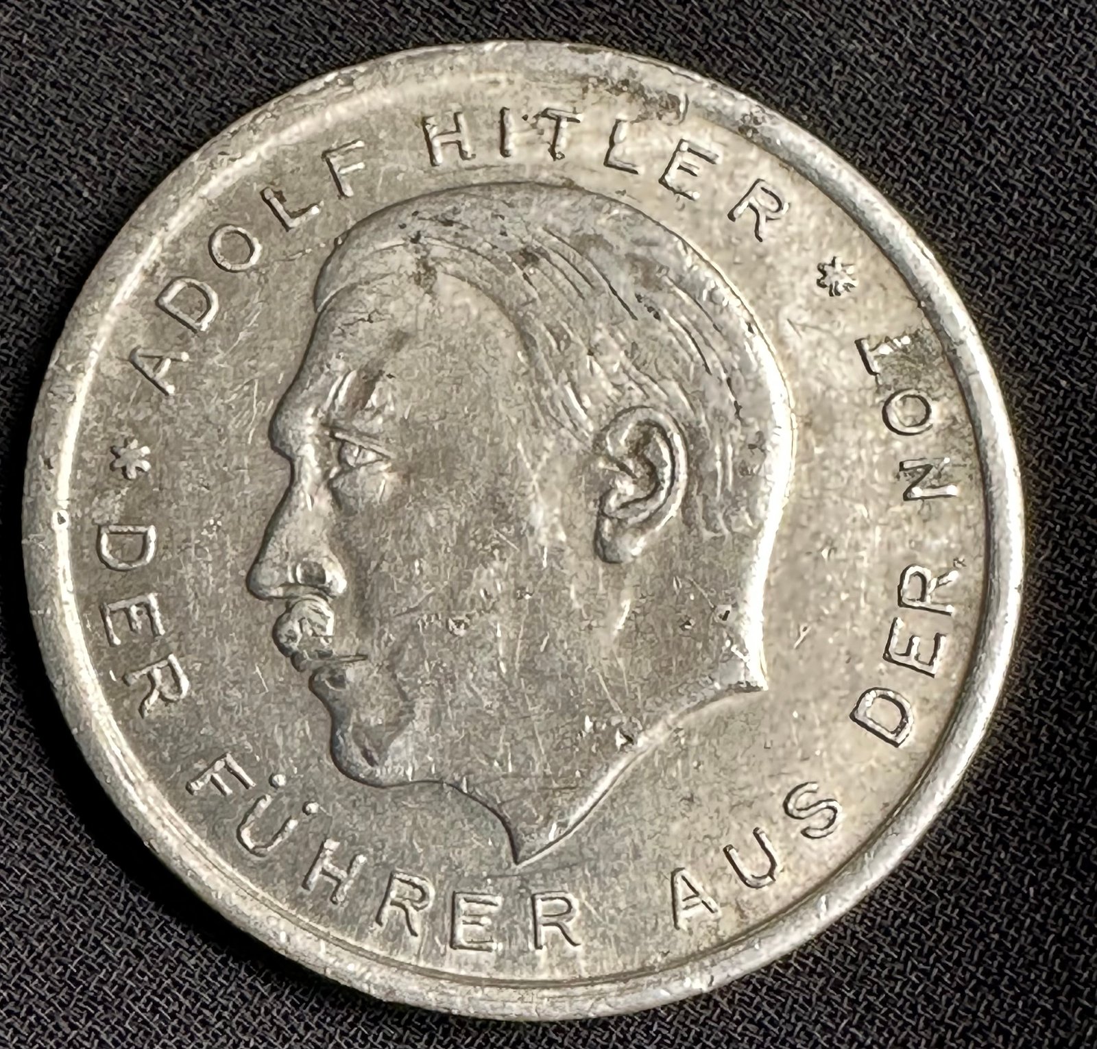 Adolf Hitler Medallion #16965 
