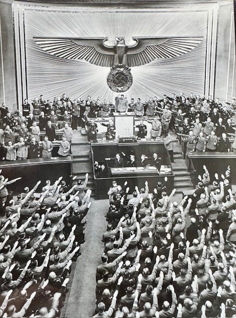 Hitler Speaks to the Reichstag #19389 