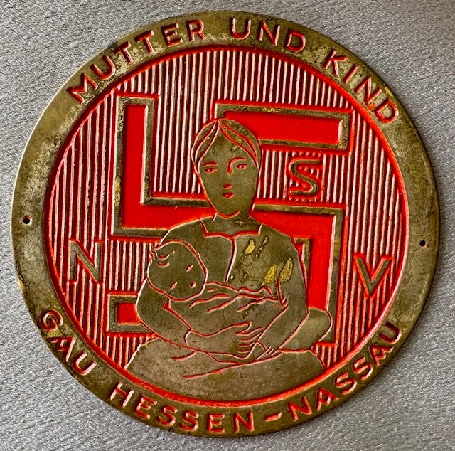 NSV Gau Hessen Nassau Mutter und Kind Plaque #19803 