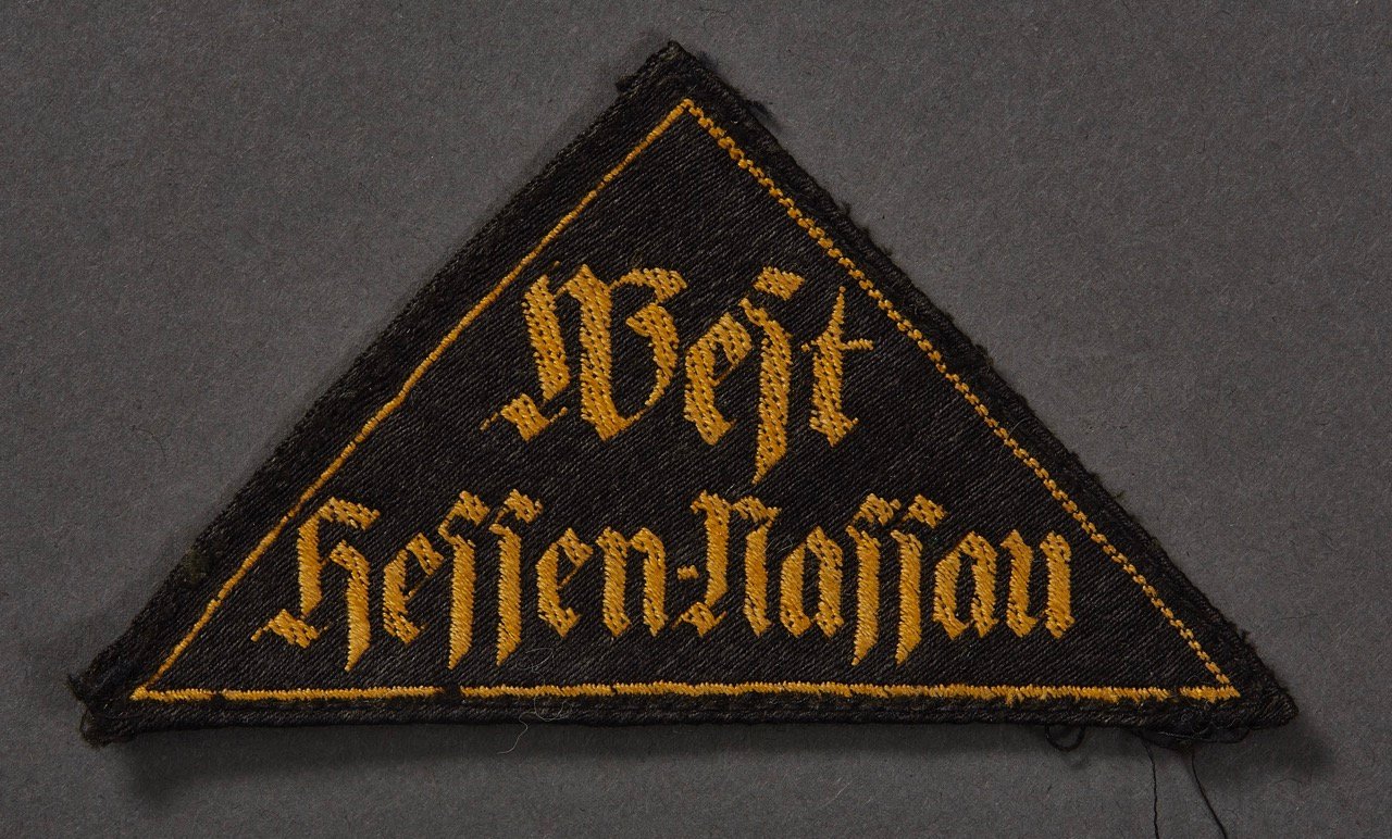 HJ West Hessen-Nassau District Sleeve Triangle #16053 