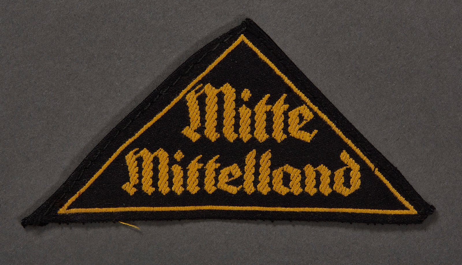 HJ Mitte Mittelland District Sleeve Triangle #16094 