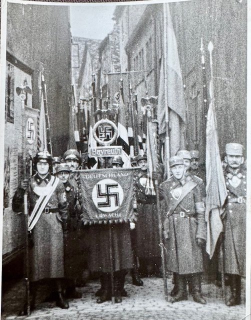 SA Bayreuth Company Photo #18696 