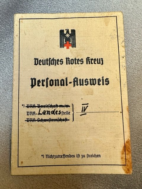 Deutsches Rotes Kreuz Personal Ausweis #16495 