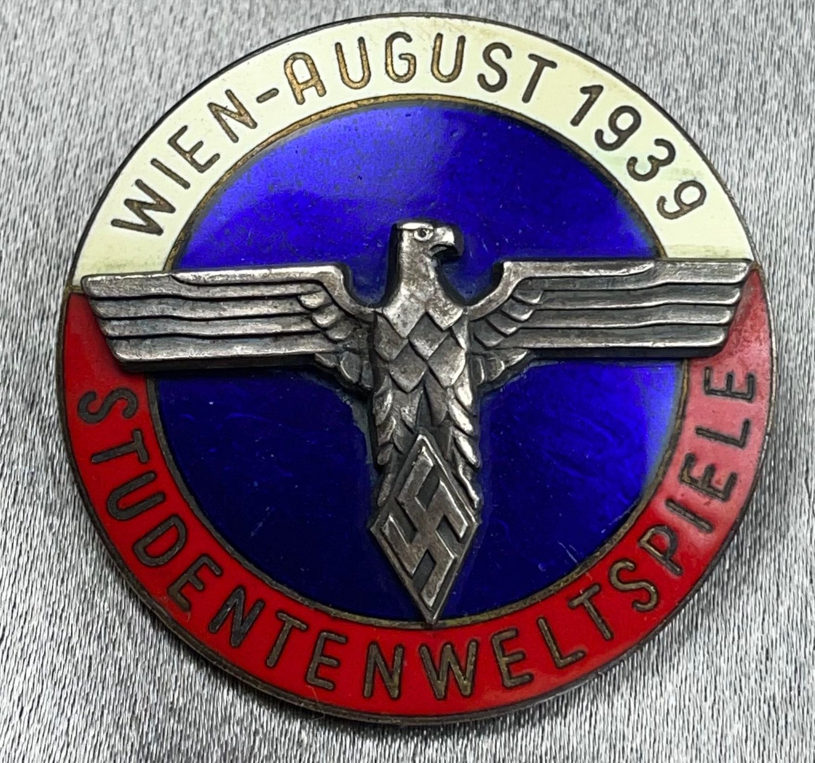 Wien-August 1939 Studentenweltspiele Badge #15335 