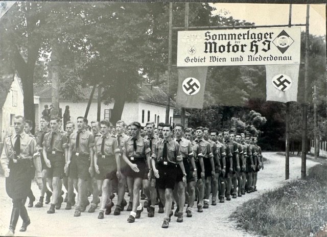 Hitler Youth Photo #18021 