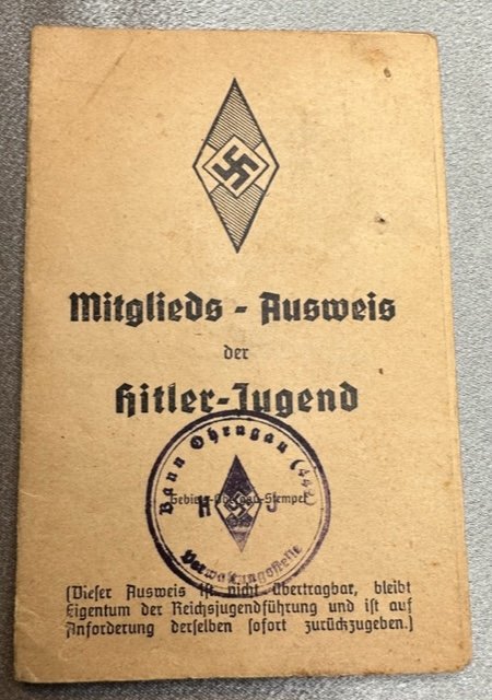 Mitgliedsausweis der Hitler Jugend #16378 