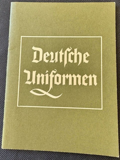 Deutsche Uniformen Booklet #17707 