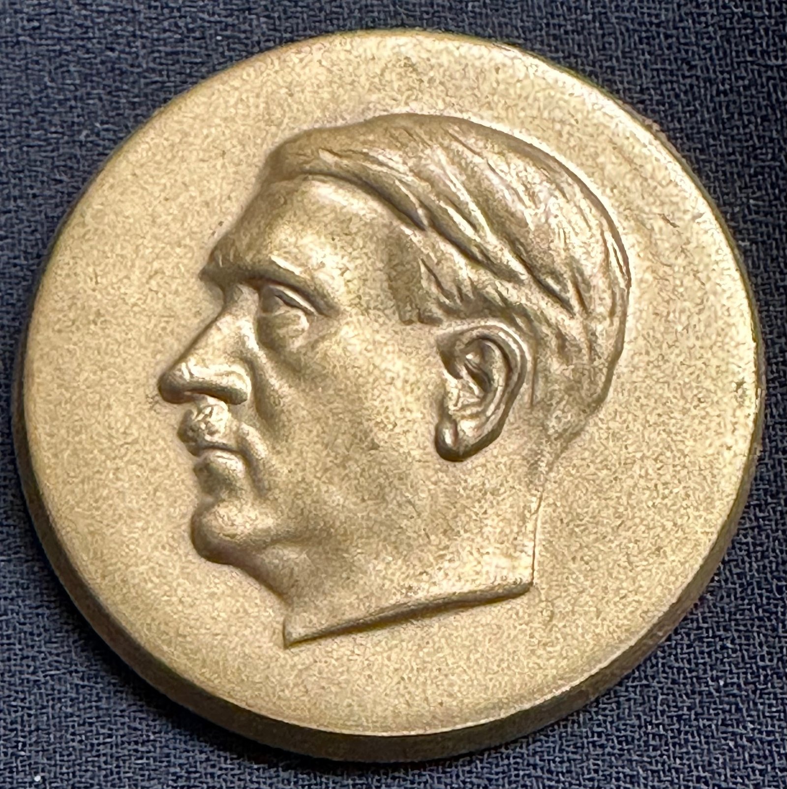 Adolf Hitler Tinnie #16949 