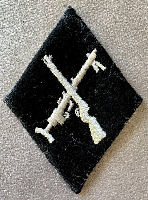 SS Officer Sleeve Diamond for Armorer #18534 