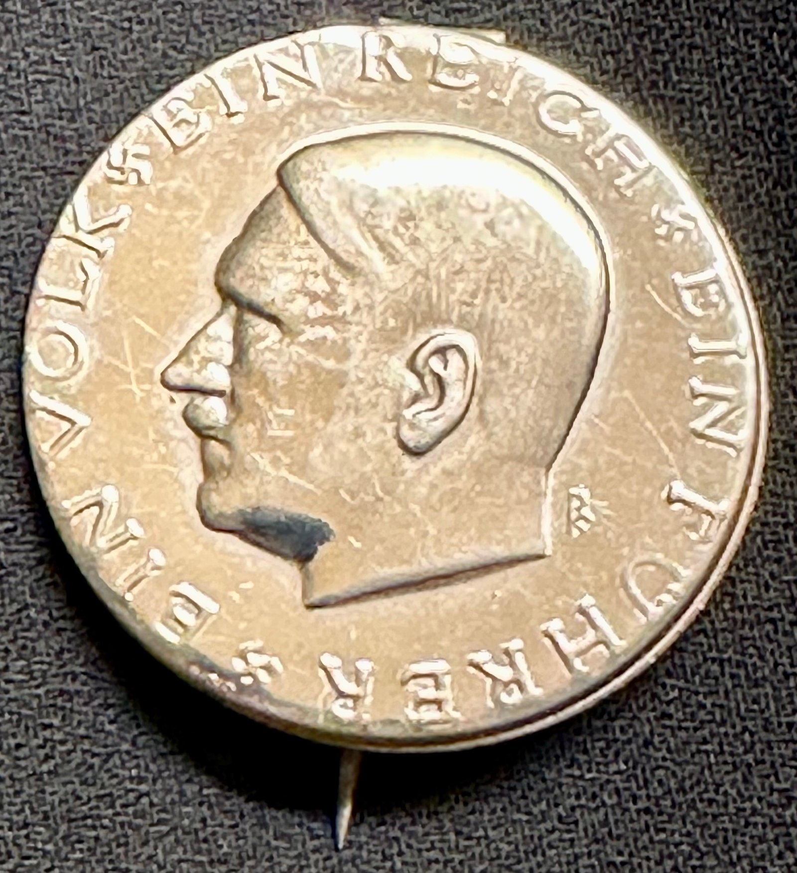 Adolf Hitler Tinnie #16942 