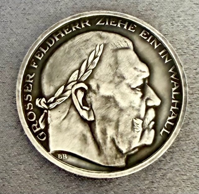 Paul von Hindenburg Medallion #20498 