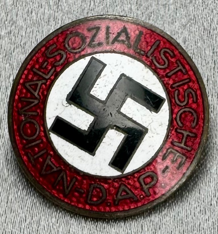 NSDAP Membership Badge #17696 
