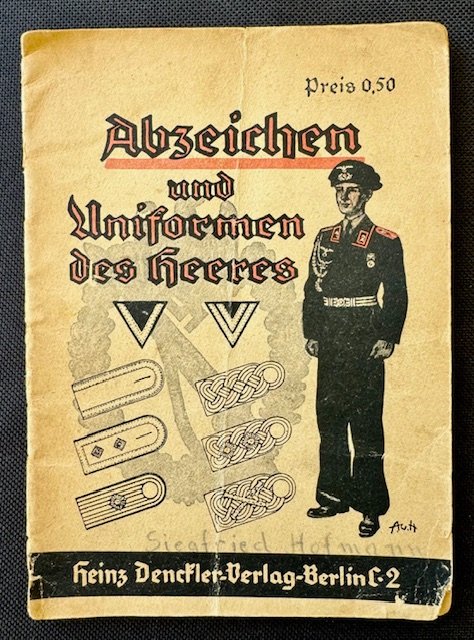 Abzeichen und Uniformen des Heeres #17716 