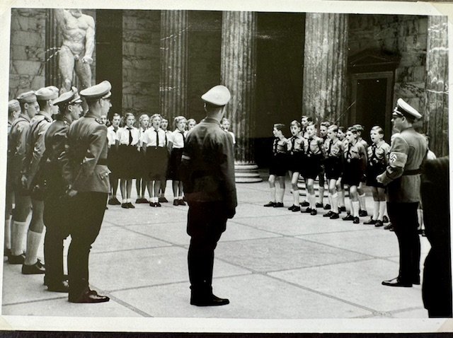 Reich German youth from Rome with Baldur von Schirach Photo #18174 