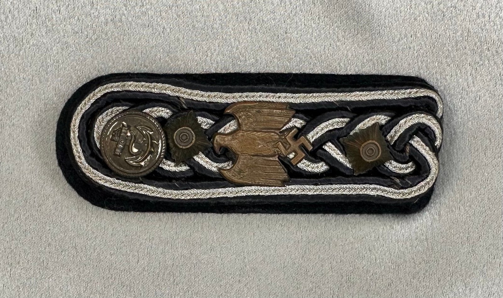 Kriegsmarine Administrative Officials Shoulder Board #16710 