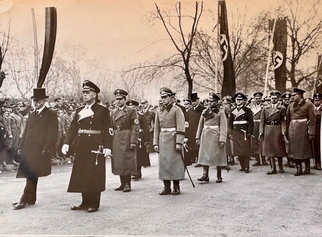Ribbentrop with Gauleiter Bohle #19514 