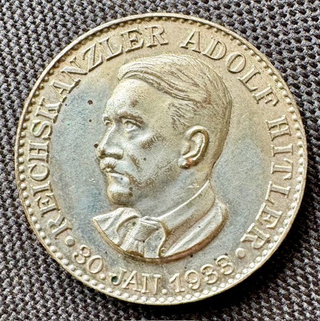 Adolf Hitler Medallion #17898 
