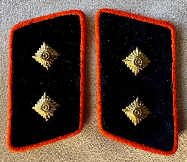 Reichspost  Collar Tab #18353 