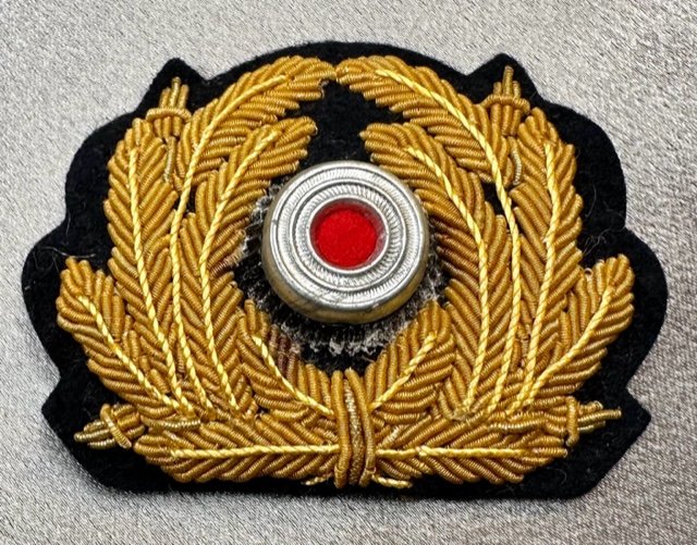 Kriegsmarine Officers Visor Cap Wreath and Cockade #16410 