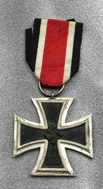 Iron Cross 2nd Class 1939 #16020 