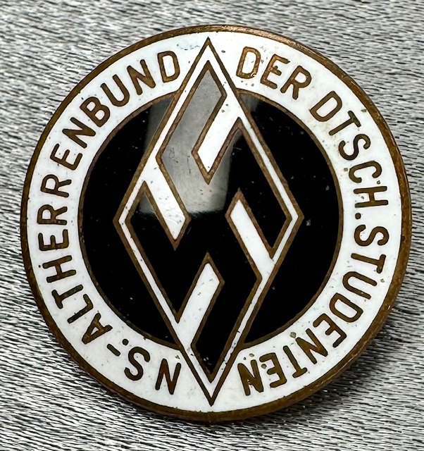 N.S. Altherrenbund Der Dtsch. Studenten Badge #17857 
