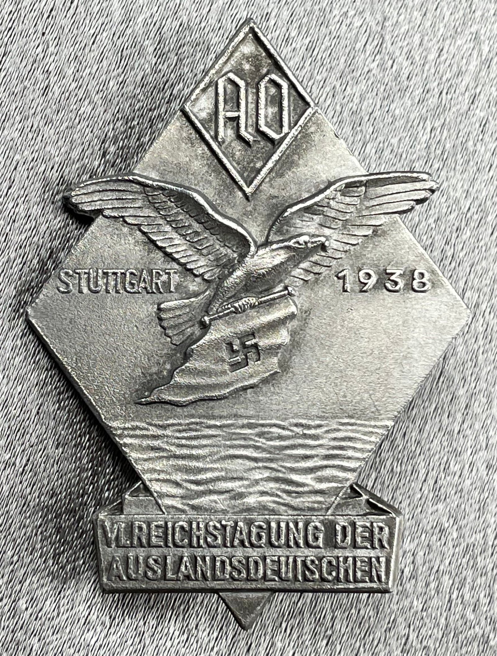 AO VI. Reichstagung der Auslandsdeutschen Stuttgart 1938 Tinnie #15293 