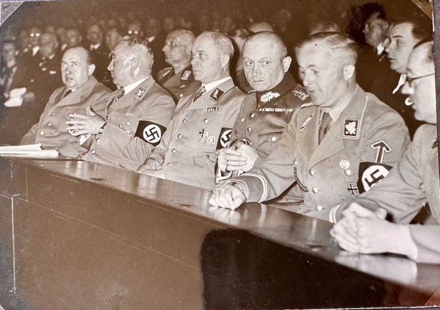 Dr. Ley with Funk and Görlitzer #18881 