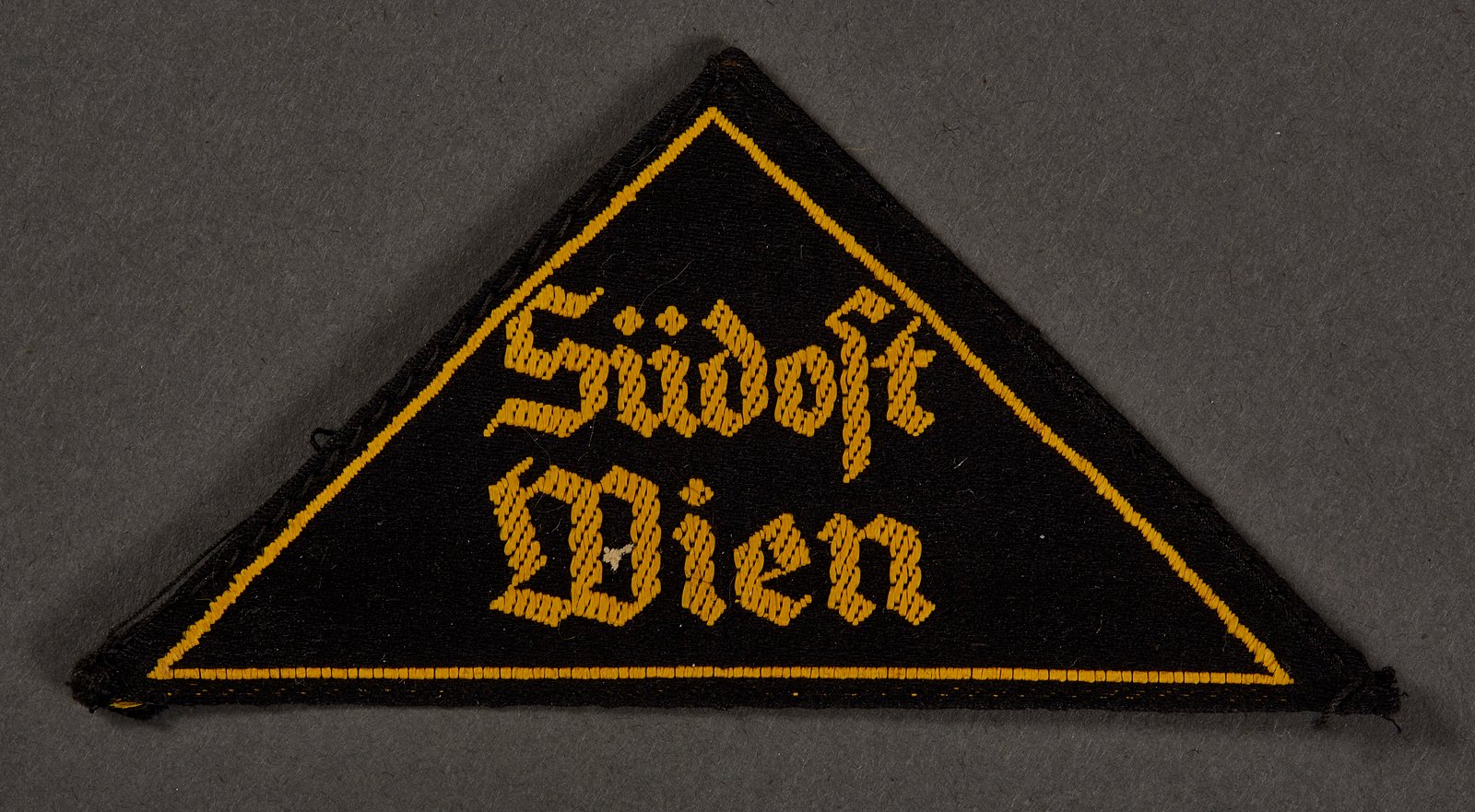 HJ Südost Wien District Sleeve Triangle #16084 