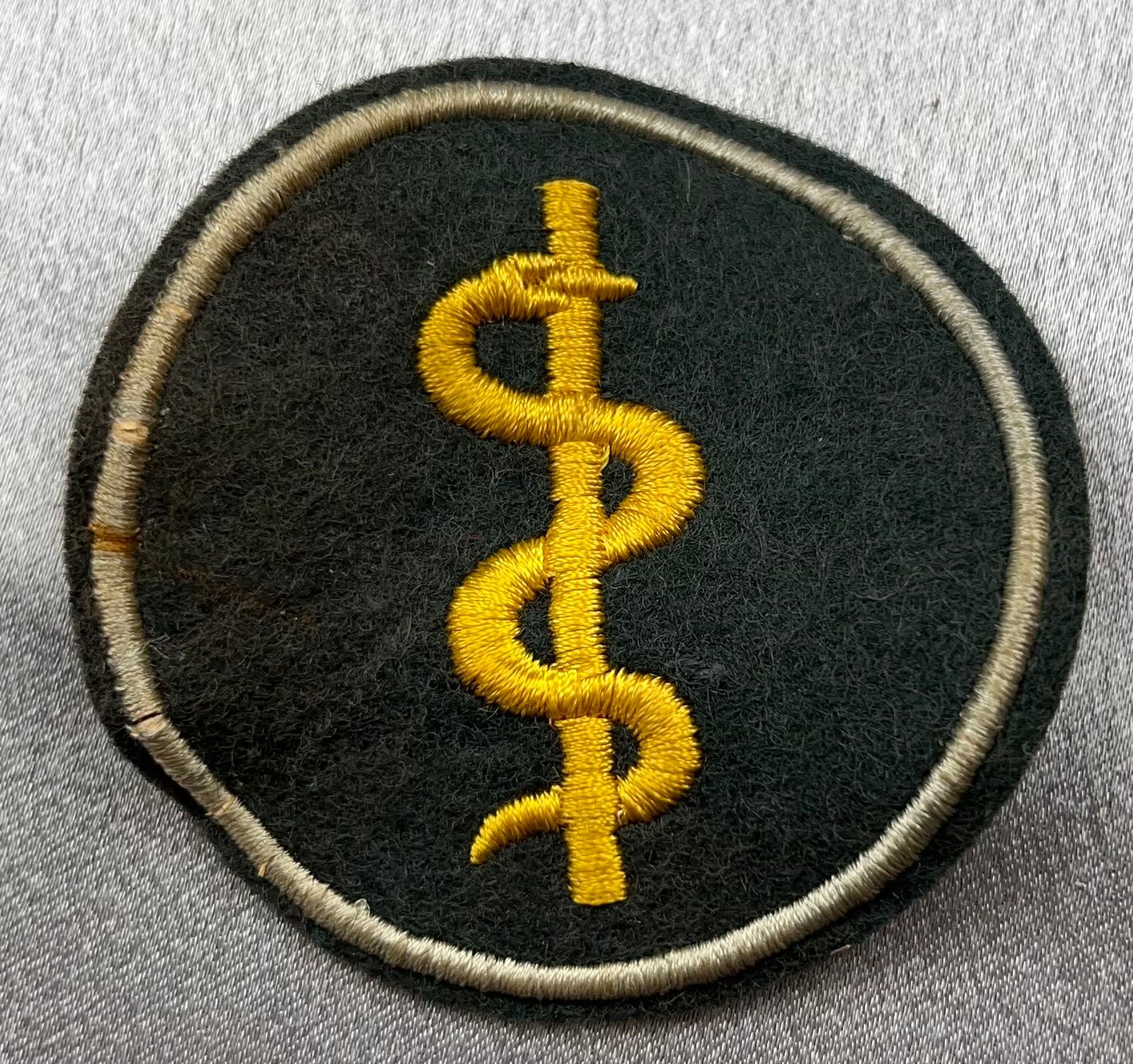 Heer Medical NCO Insignia #15990 