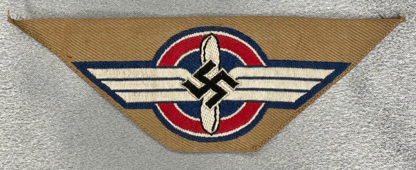 HJ DLV Insignia #17197 