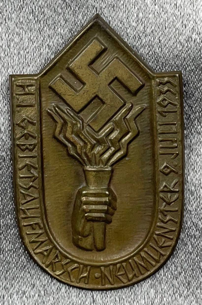 HJ Gebietsaufmarsch Neumünster 9. Juli 1933 Tinnie #15669 