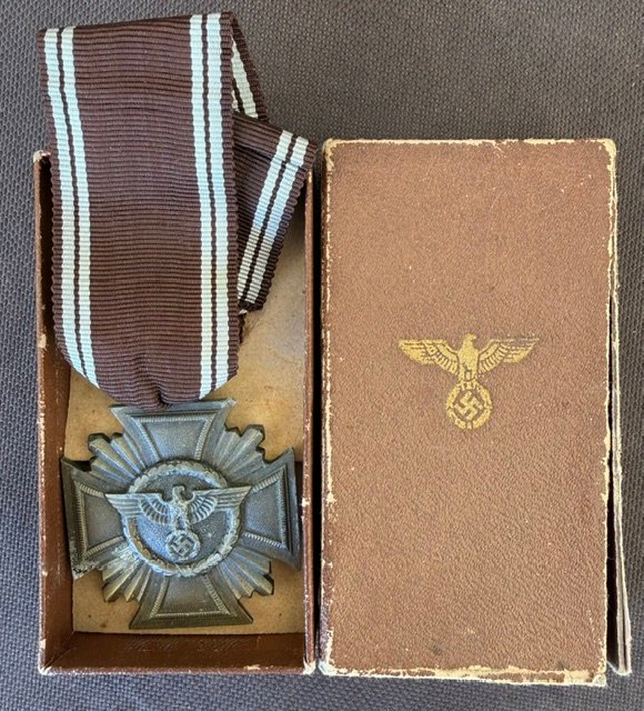 NSDAP Long Service Award for 10 Years, with Case #21061 