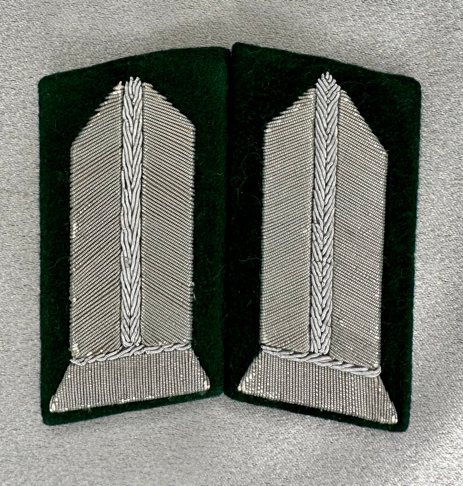 RAD Collar Tabs #16798 