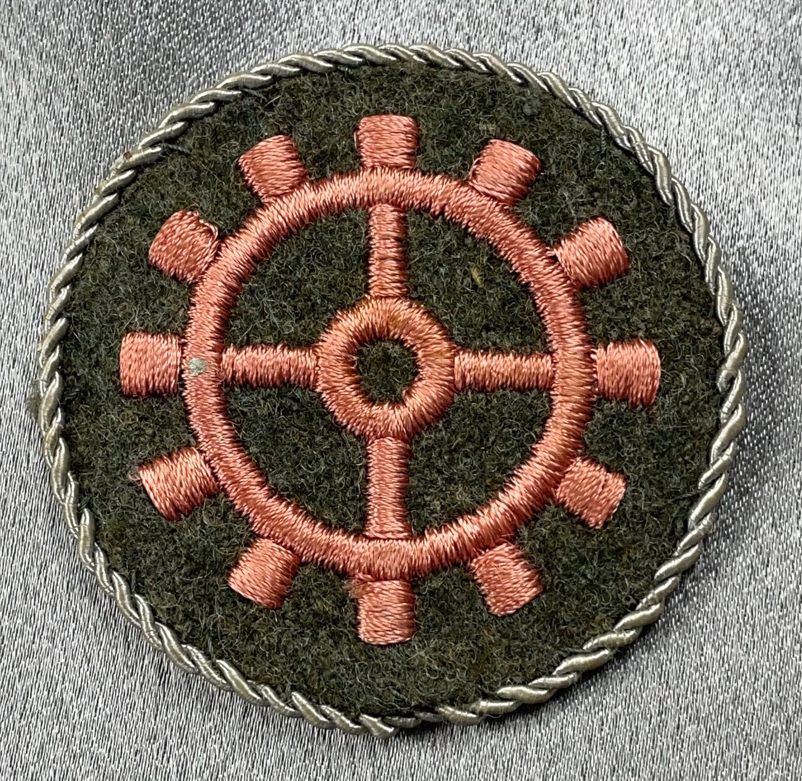 Technical Artisan\'s Trade Badge #15916 