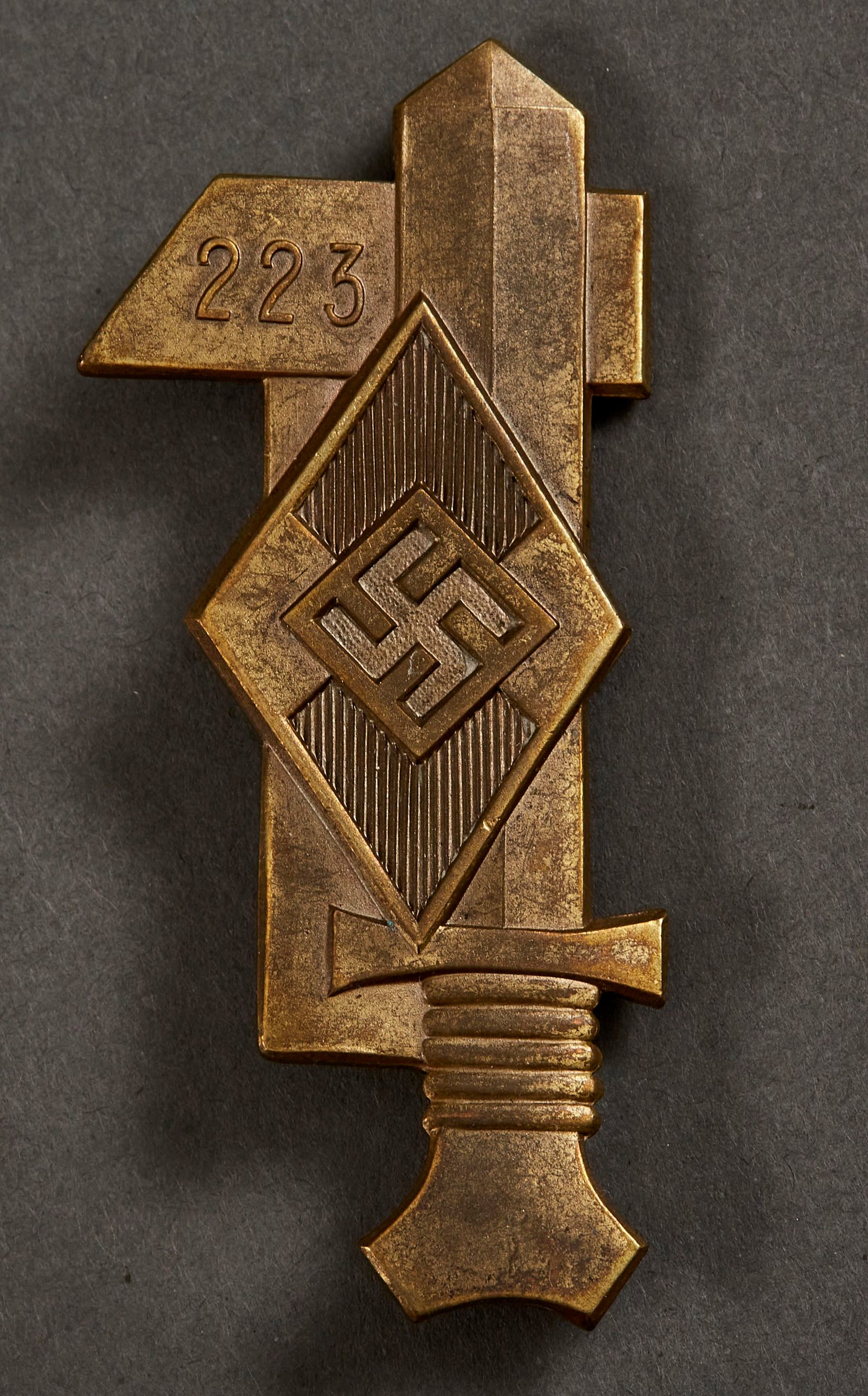 HJ 223 Tinnie #15639 