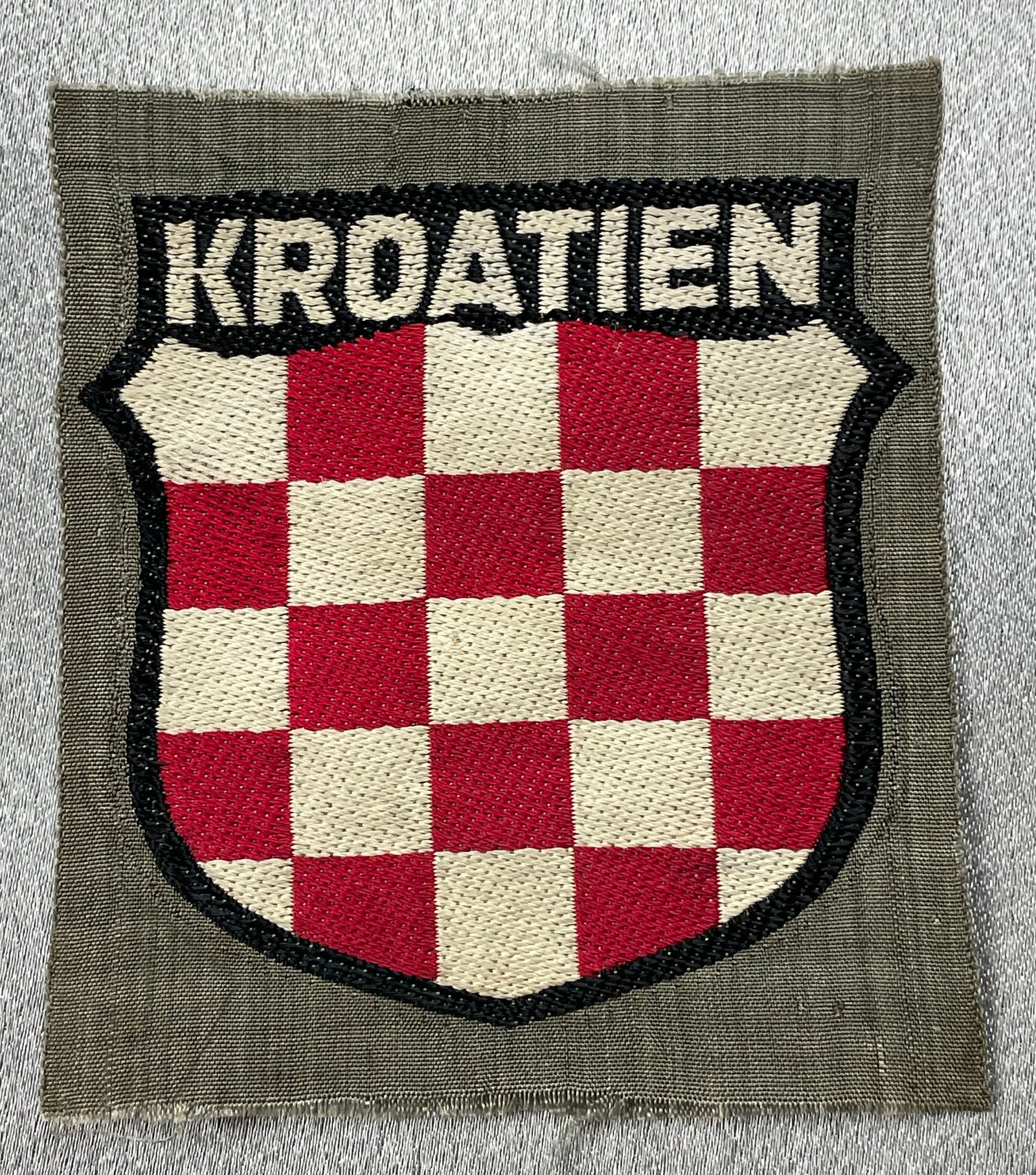 Kroatien Volunteer\'s Sleeve Shield #15910 
