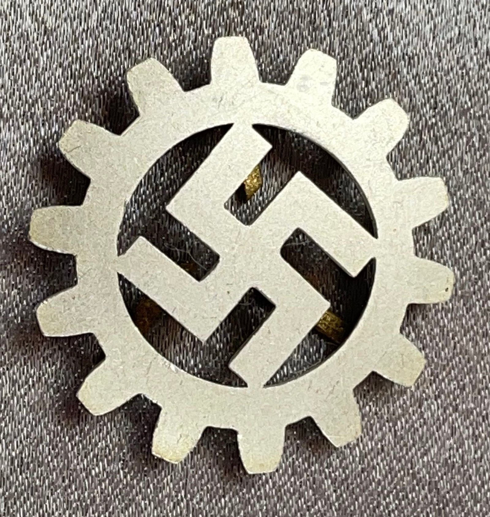 DAF Visor Cap Insignia #15309 