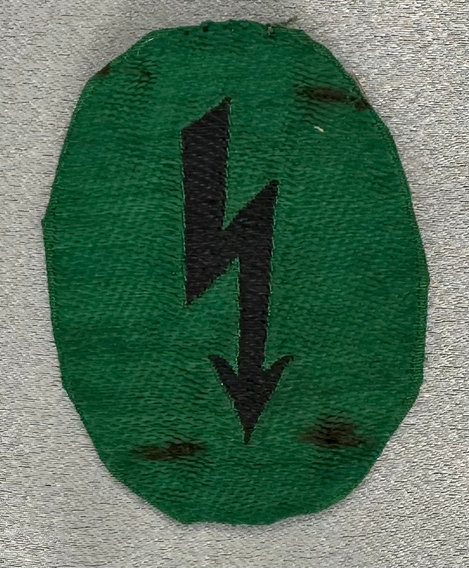 HJ Signals Qualification A Sleeve Badge 