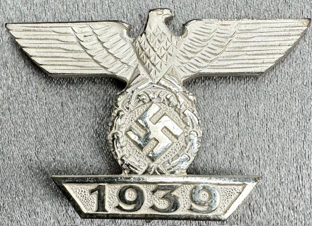 Clasp To The Iron Cross 1939 First Class #17794 