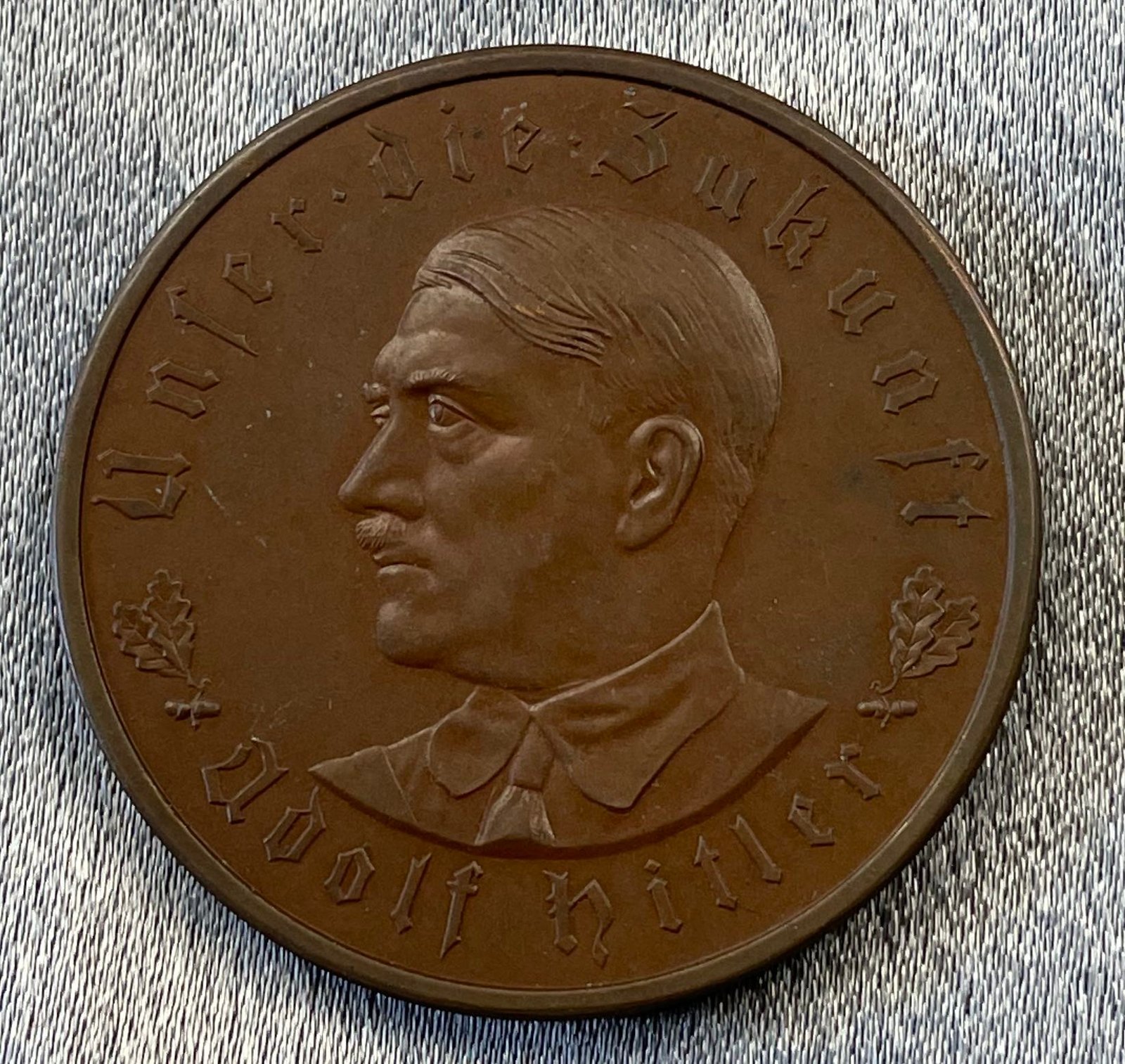 Adolf Hitler Medallion #15811 