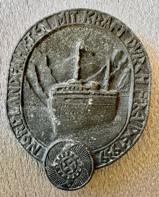 KdF Robert Ley Tinnie #18222 