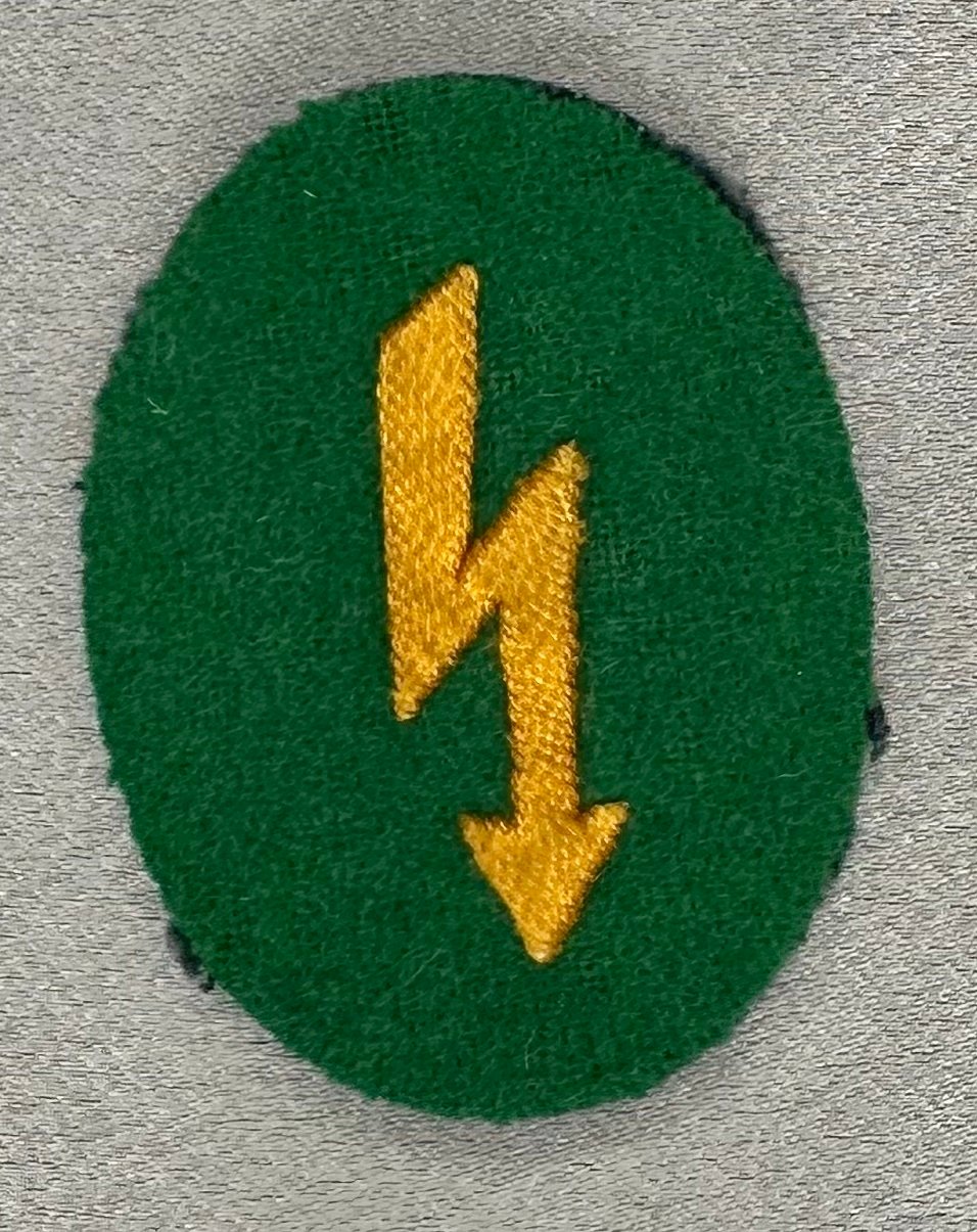 HJ Signals Qualification C Sleeve Badge #17176 